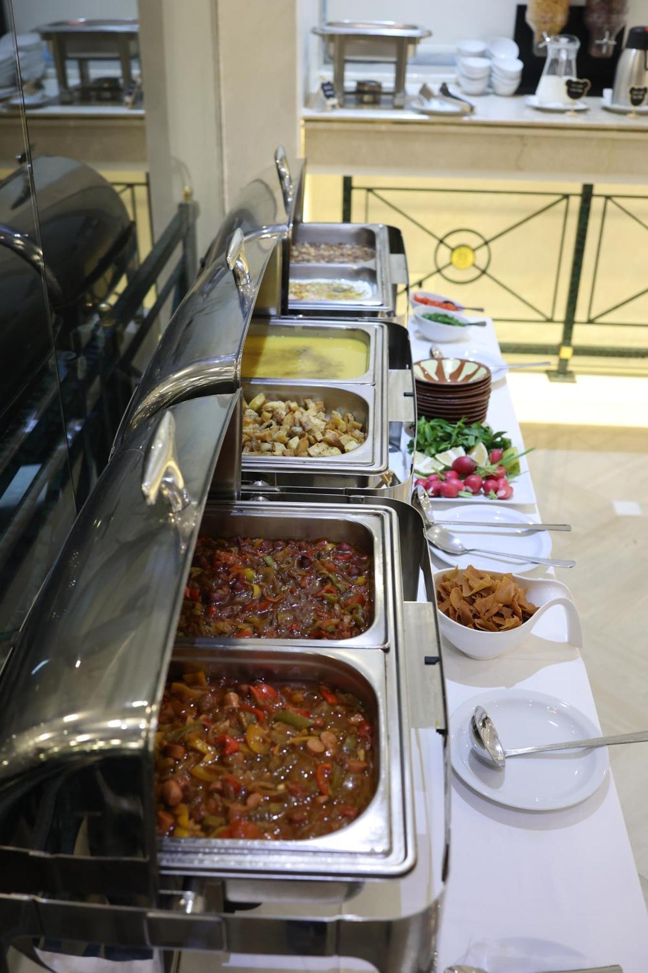 El Sheikh Suites Hotel Beirut Eksteriør bilde